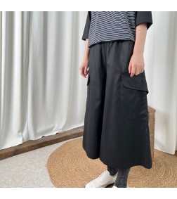 FLAP-POCKET PANTS